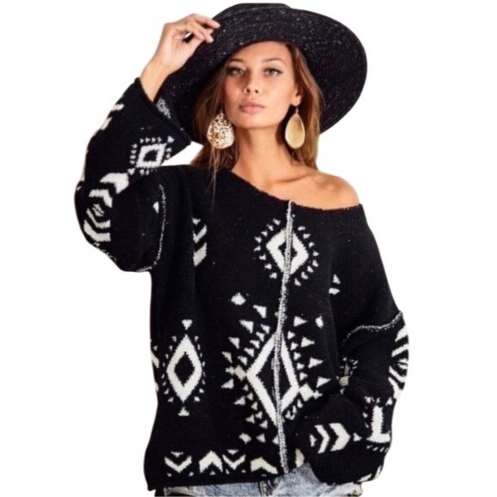 NWT Black White Slouchy Aztec Sweater | Boho Coastal Cowgirl Whimsigoth Tribal S - Picture 16 of 16